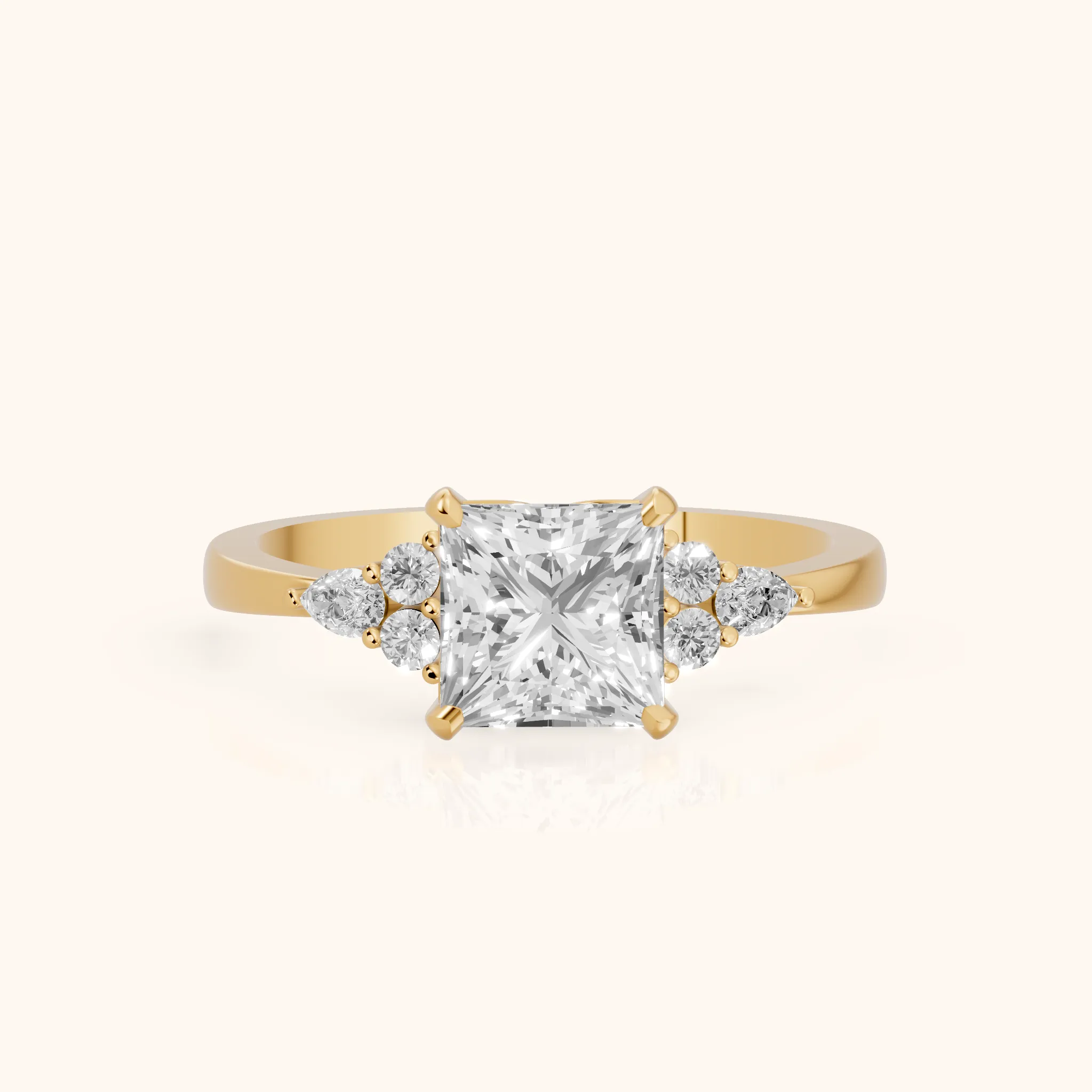 Bague de Fiançailles Amelia en Or Jaune avec Diamant Princesse Trois Pierres — view 1