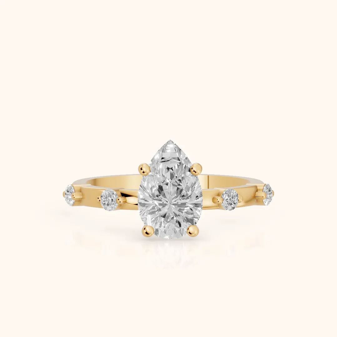 Bague de Fiançailles Solitaire Poire Diamant Elena Radiance en Or Jaune