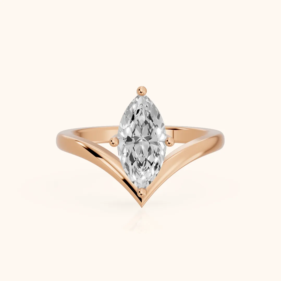Bague de fiançailles Evelyn Chevron Solitaire en or rose et diamant taille marquise